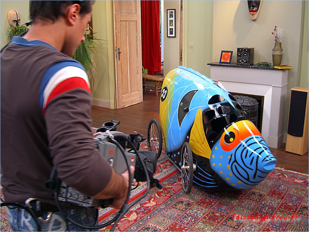 On TV 040